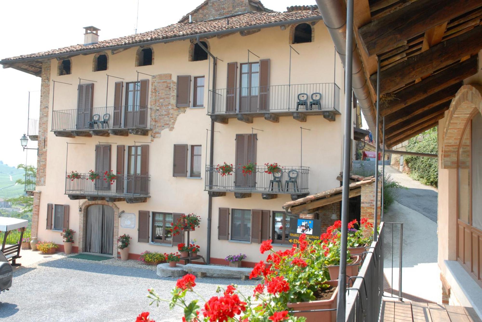 Il Borgo B&B Castellinaldo Exterior foto